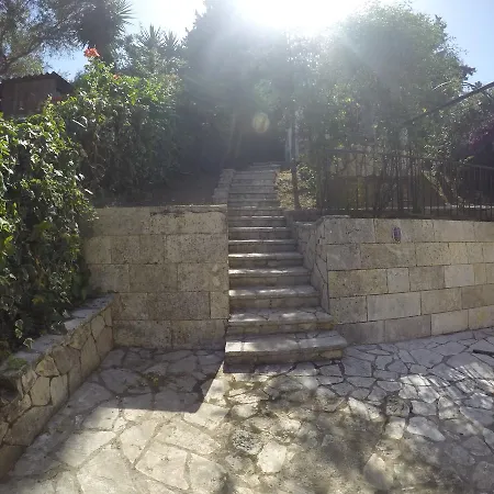 Litsa Villa *